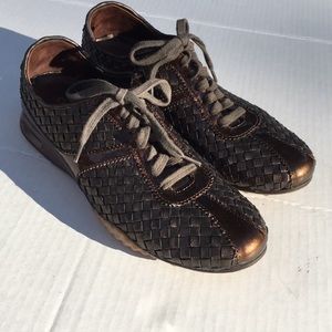 NWOT 7.5 Cole Haan Bria Air sneaker—unworn